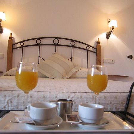 Posada El Camino Almonaster อัลโมนาสแตร์ ลา เรอัล ภายนอก รูปภาพ
